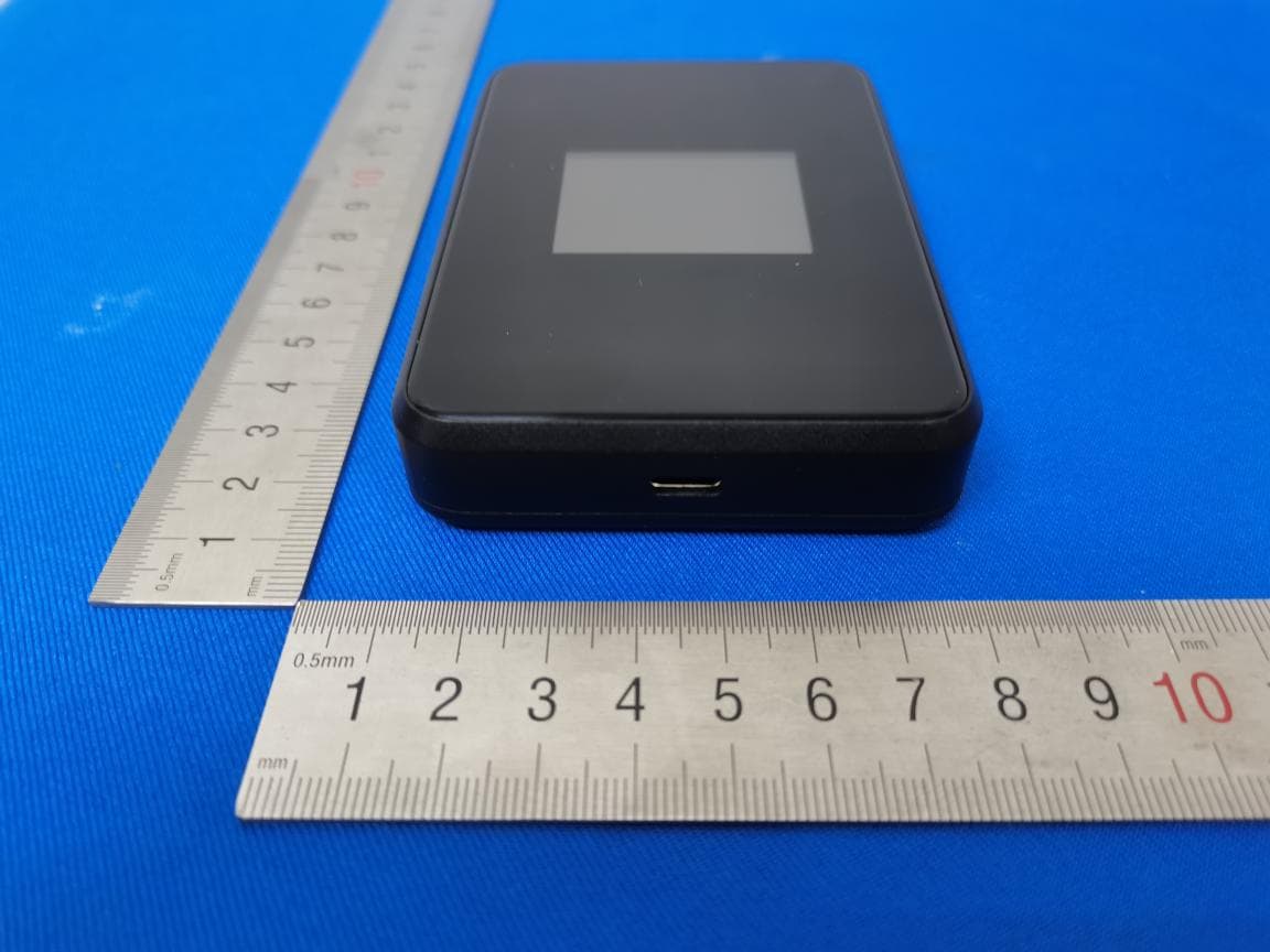 AIRSPEED MOBILE HOTSPOT - FCC ID 2APXW-ASMHS01 - Wingtech Group (Hong Kong) Limited (4)