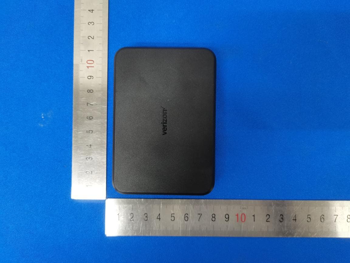 AIRSPEED MOBILE HOTSPOT - FCC ID 2APXW-ASMHS01 - Wingtech Group (Hong Kong) Limited