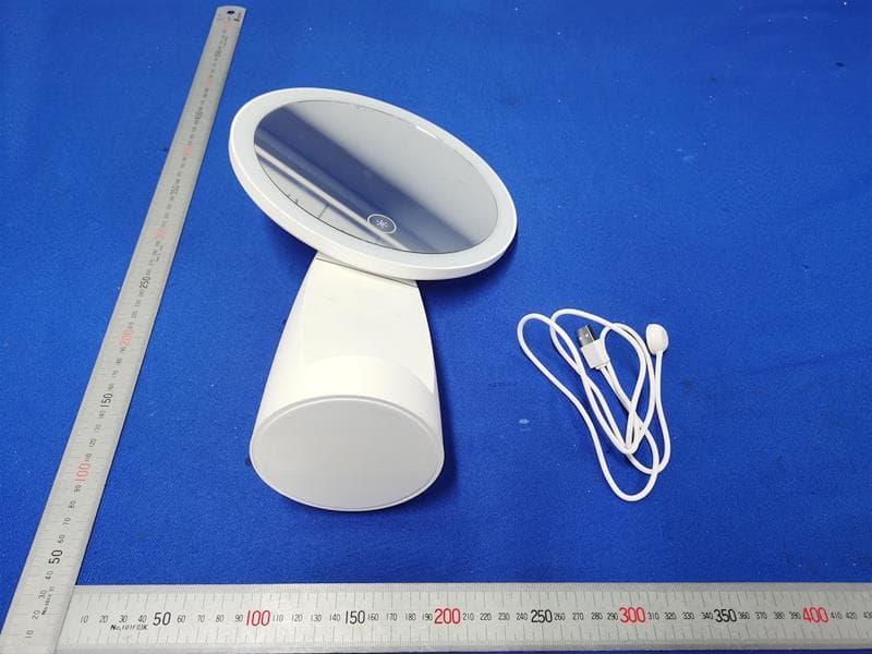 Makeup Mirror with Wireless Charger - FCC ID 2APYY-WS20012-B - LEADER PREMIUMS LIMITED
