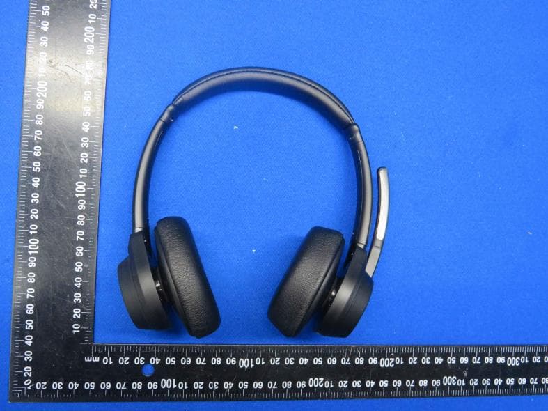 Bluetooth headset - FCC ID 2APZE-F400 - Shenzhen FuShiKe Electronic Co., Ltd (2)
