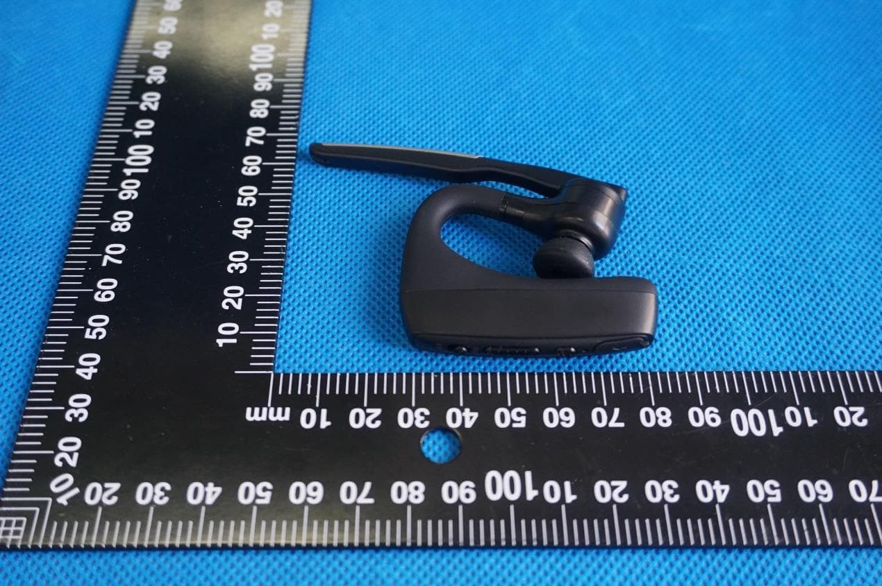 Bluetooth headset - FCC ID 2APZE-K18 - Shenzhen FuShiKe Electronic Co., Ltd (4)