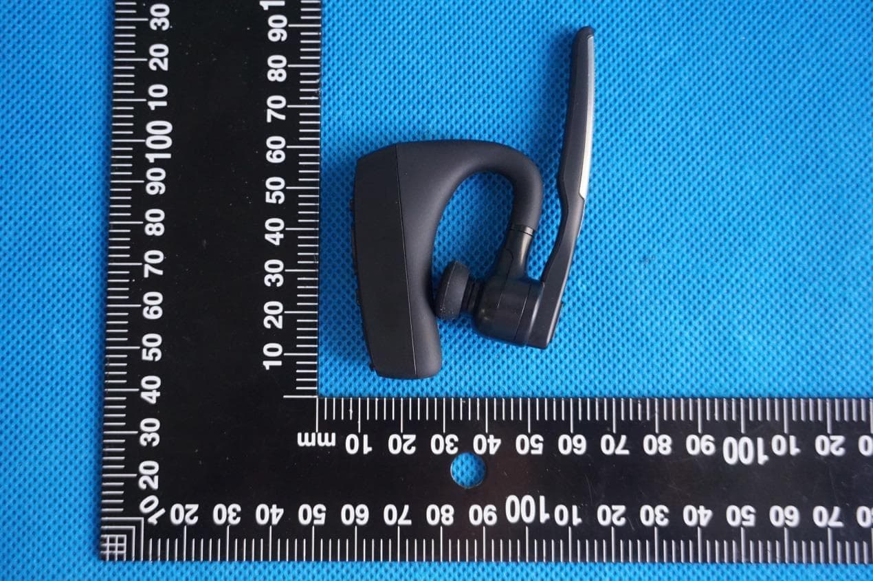Bluetooth headset - FCC ID 2APZE-K18 - Shenzhen FuShiKe Electronic Co., Ltd (2)