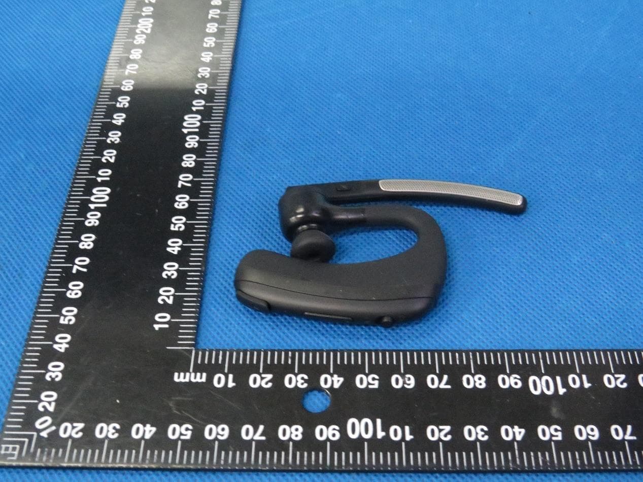 Bluetooth headset - FCC ID 2APZE-K20 - Shenzhen FuShiKe Electronic Co., Ltd (5)