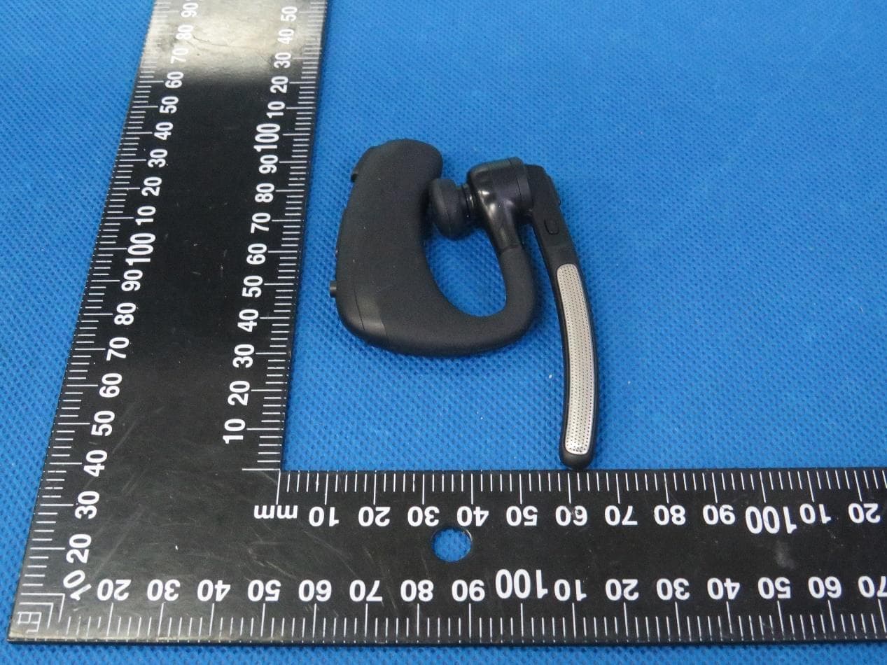 Bluetooth headset - FCC ID 2APZE-K20 - Shenzhen FuShiKe Electronic Co., Ltd (4)