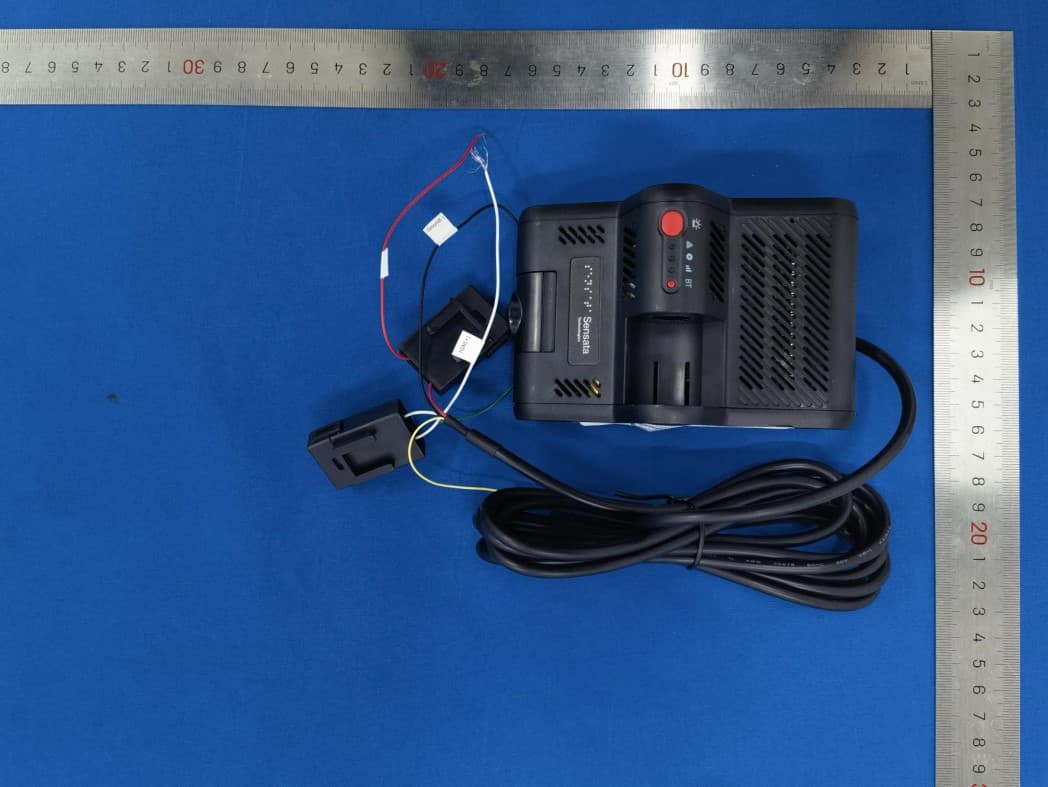 Dash Camera - FCC ID 2AQ2S-CR402X - SmartWitness USA, LLC (4)