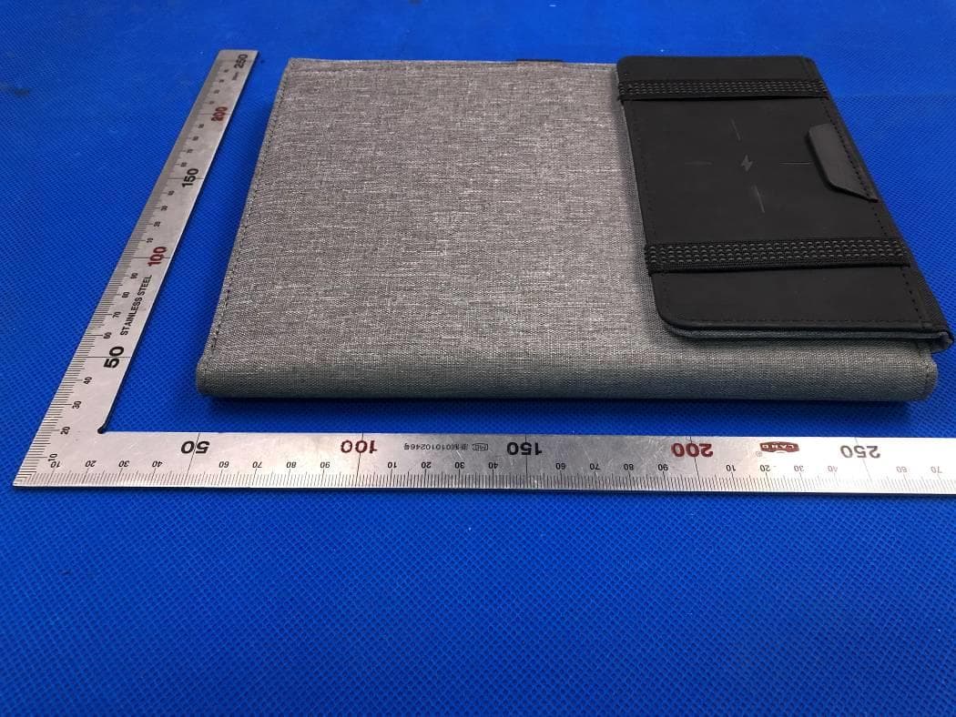 A5 conference folder with 4.000 mah powerbank - FCC ID 2AQ2TSIEM-0000-2933 - DONGGUAN COHESION LEATHER GOODS CO.,LTD (4)