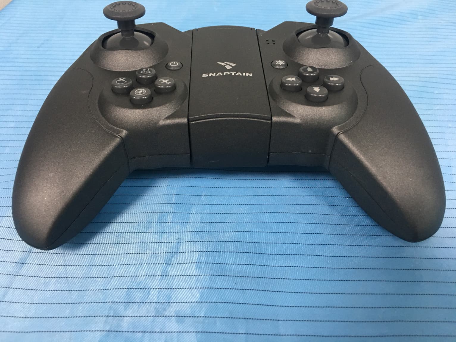 Remote - FCC ID 2AQ3A-A10R2420 - Shenzhen VanTop Technology & Innovation Co., Ltd.