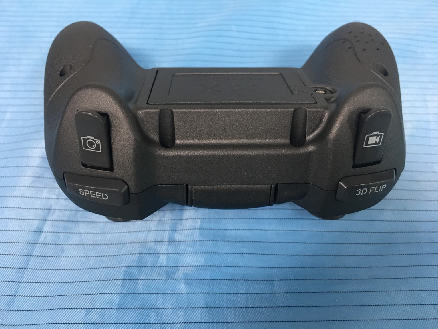 Remote - FCC ID 2AQ3A-A10R2420 - Shenzhen VanTop Technology & Innovation Co., Ltd. (3)