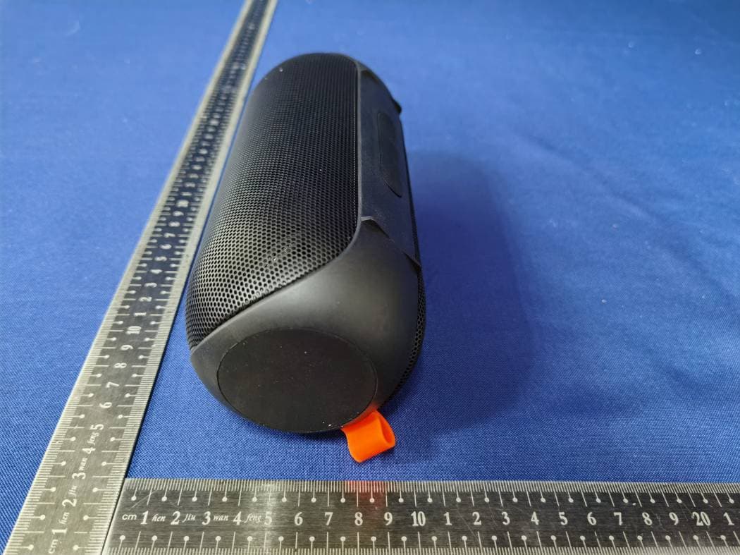 Waterproof RGB Wireless Speaker - FCC ID 2AQ3A-VIKM17S - Shenzhen VanTop Technology & Innovation Co., Ltd. (3)