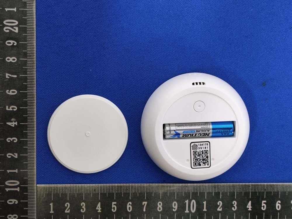 Qingping Temp & RH Monitor T - FCC ID 2AQ3F-CGG3T - Qingping Technology (Beijing) Co., Ltd. (4)