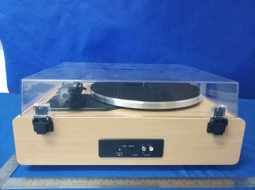Turntable Player - FCC ID 2AQ4R-HP-H011 - Haiping Industry Co., Ltd. (3)