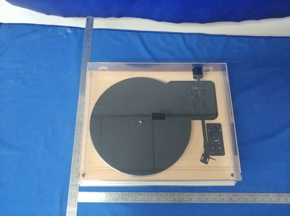 Turntable Player - FCC ID 2AQ4R-HP-H011 - Haiping Industry Co., Ltd. (2)