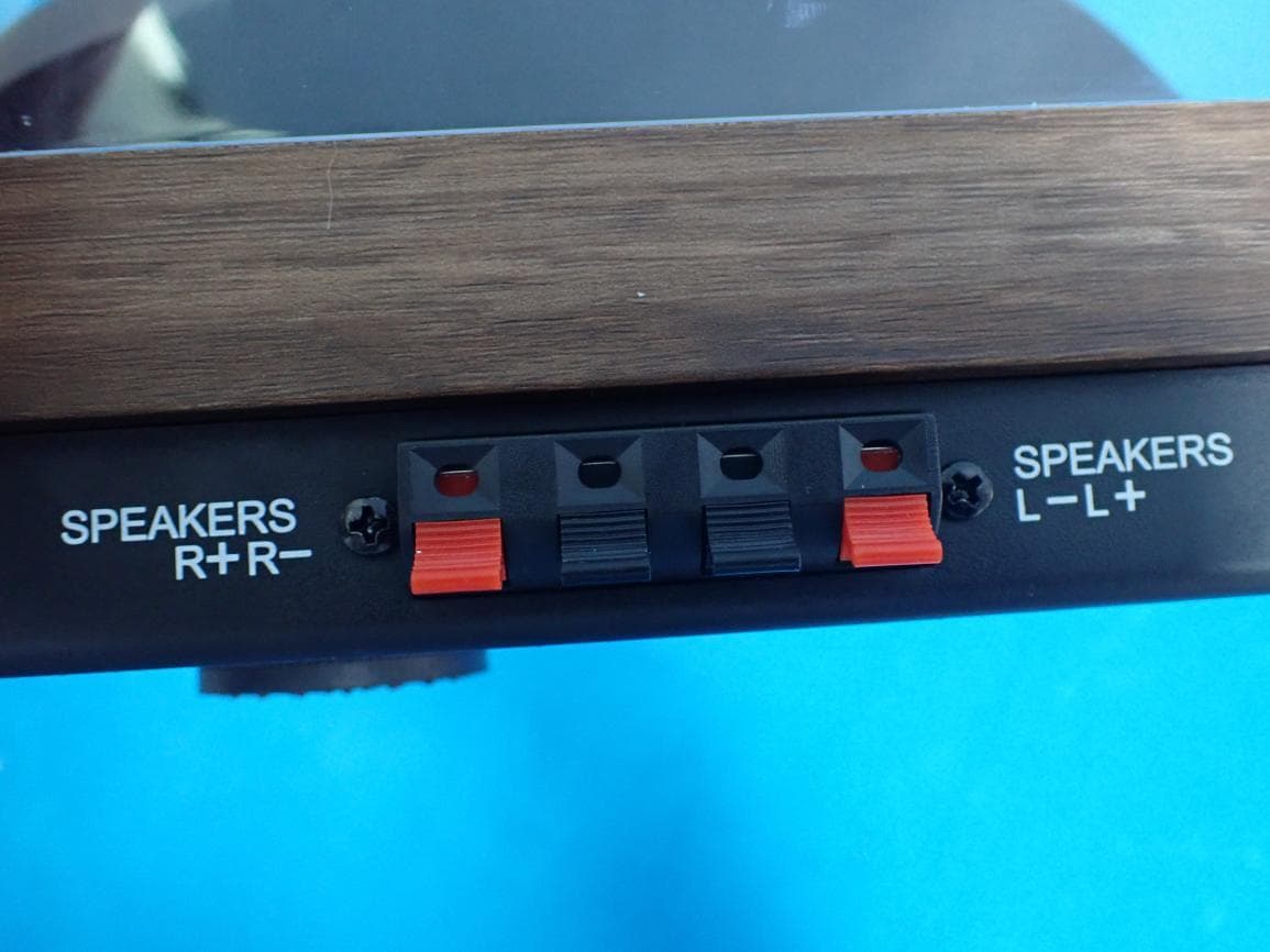 Turntable Hi-Fi System - FCC ID 2AQ4RHP-H007 - Haiping Industry Co., Ltd. (4)