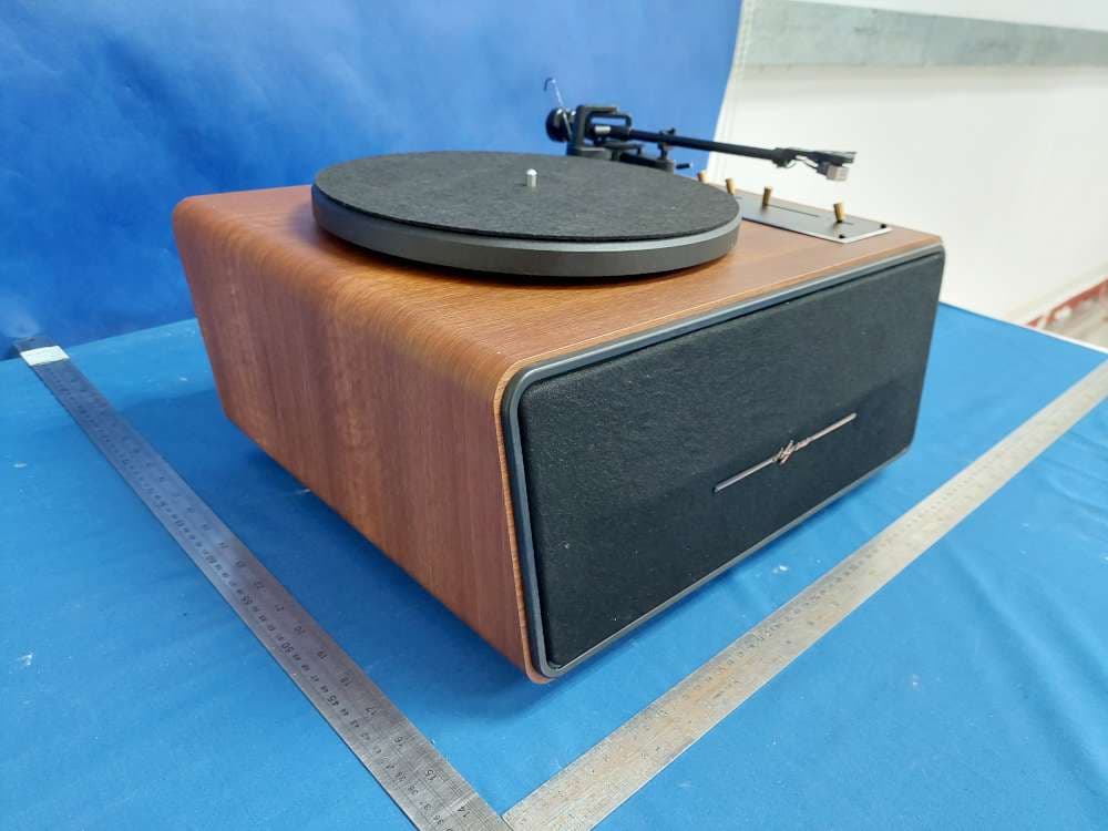 Turntable Player - FCC ID 2AQ4RHP-H08 - Haiping Industry Co., Ltd. (3)