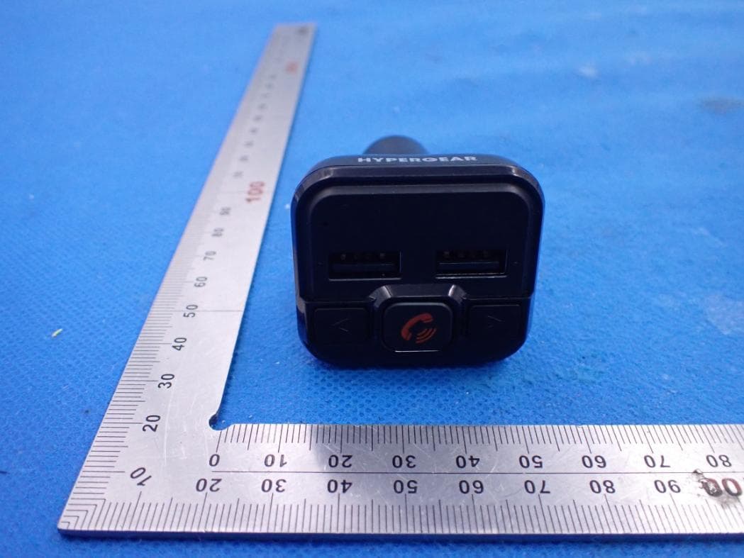 Bluetooth Handsfree Car Kit - FCC ID 2AQ5C-13916 - Hypercel Corporation (2)