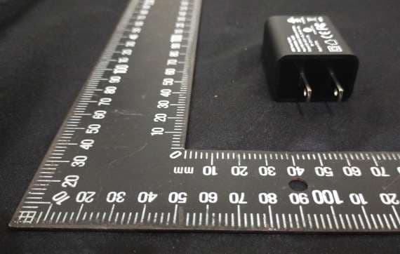 PAZ NITE Illuminated Wireless Charging Stand - FCC ID 2AQ5DPZM0002BK - Imprint Co., Ltd. (4)