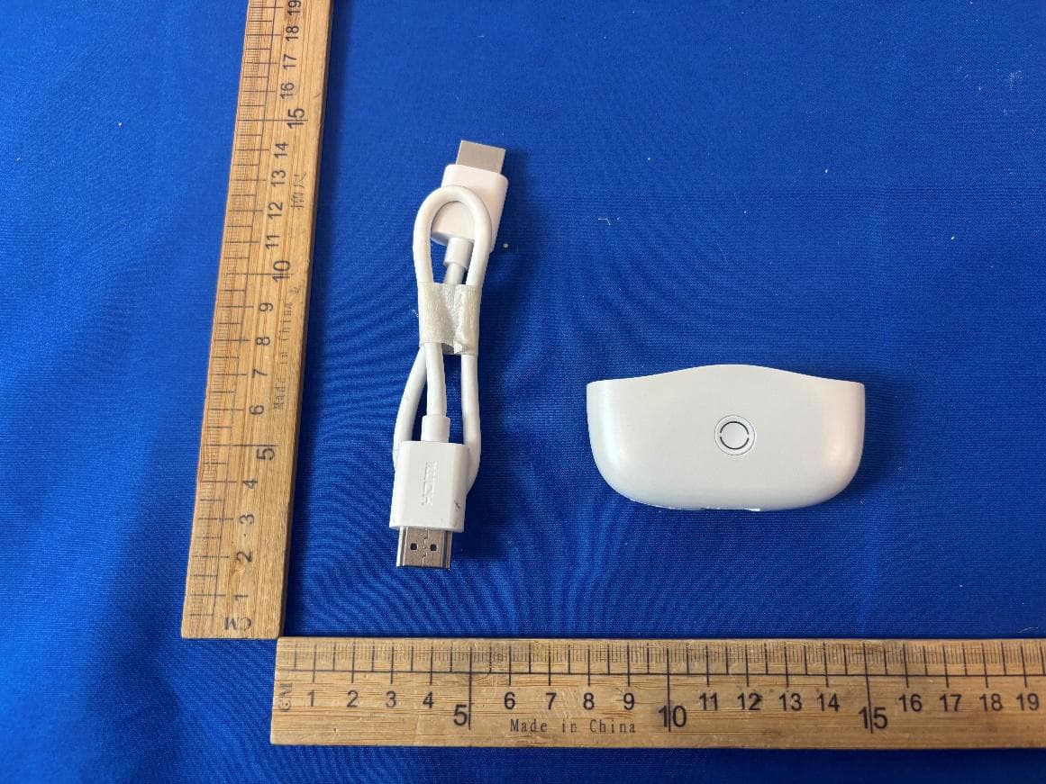 Wireless Display Adapter - FCC ID 2AQ5R-HGP1RX - Shenzhen KTC Commercial Display Technology CO.,LTD.