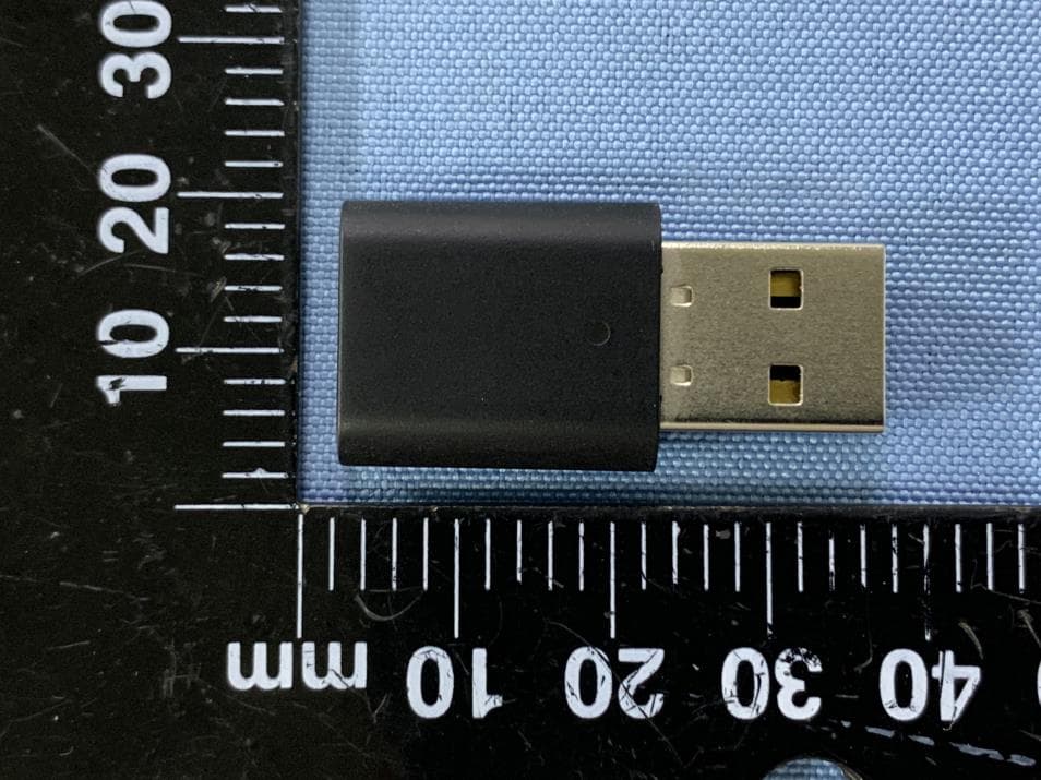 Dongle - FCC ID 2AQ5R-UB01 - Shenzhen KTC Commercial Display Technology CO.,LTD.