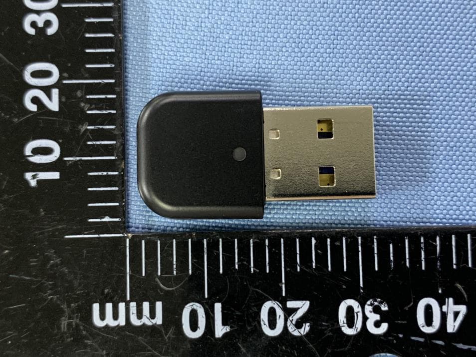 Dongle - FCC ID 2AQ5R-UD10 - Shenzhen KTC Commercial Display Technology CO.,LTD.