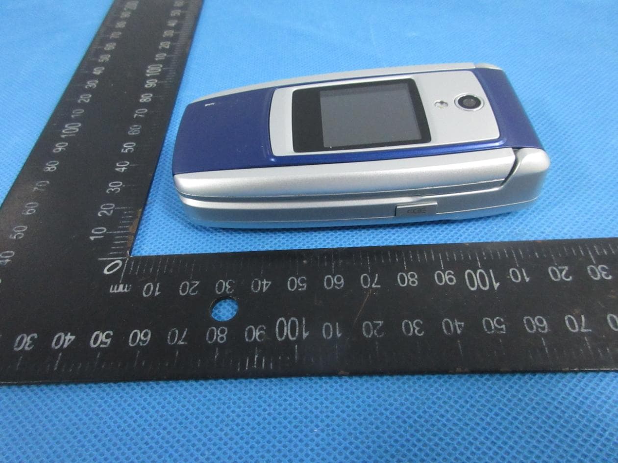 Mobile Phone - FCC ID 2AQ8SCHAPERONT300 - Shen Zhen Yixun Electronic Technology Co., Ltd. (2)