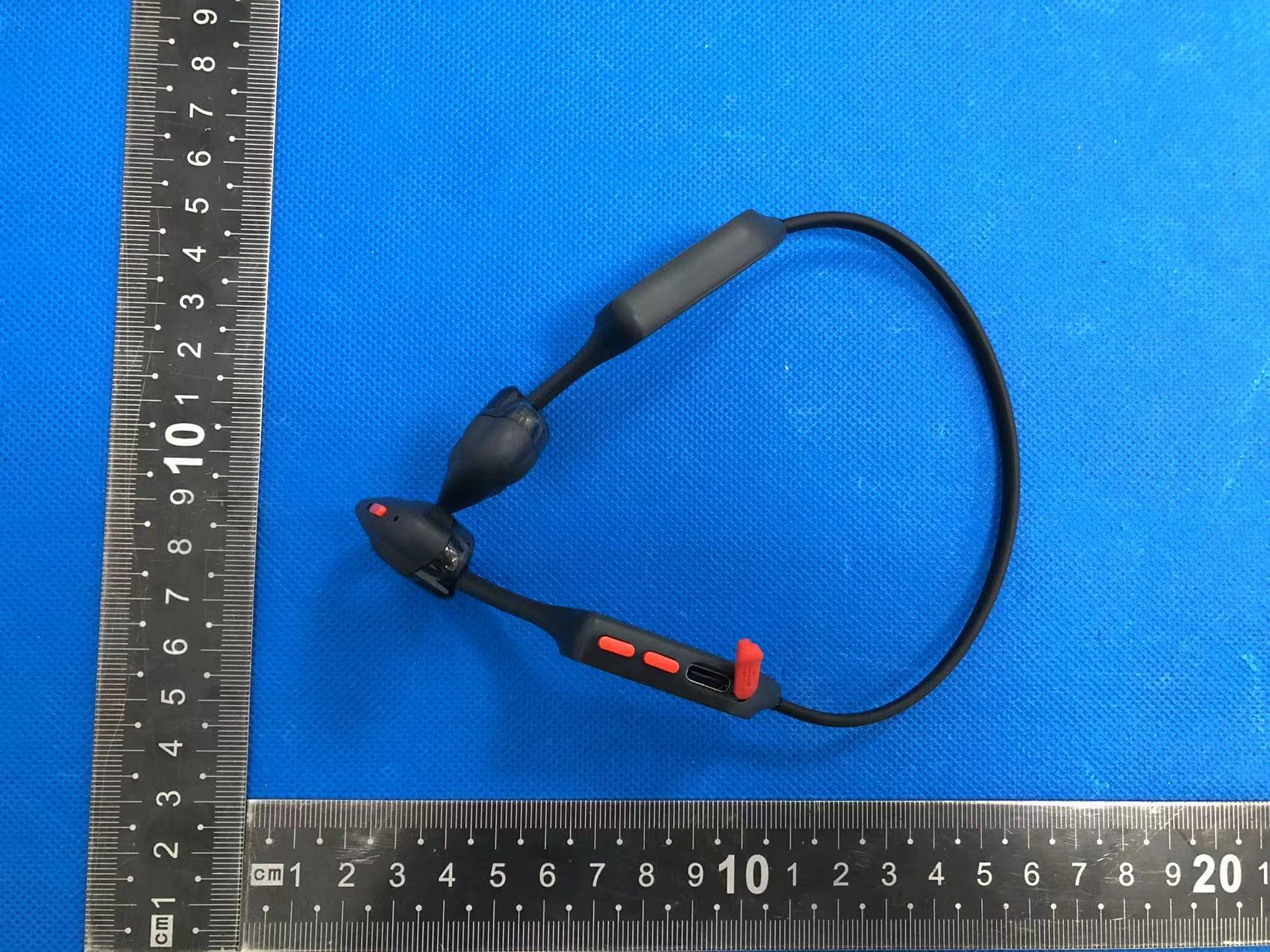 Bone conduction wireless earphone - FCC ID 2AQ9R-BH520 - Shenzhen Elenose Technology Co. LTD