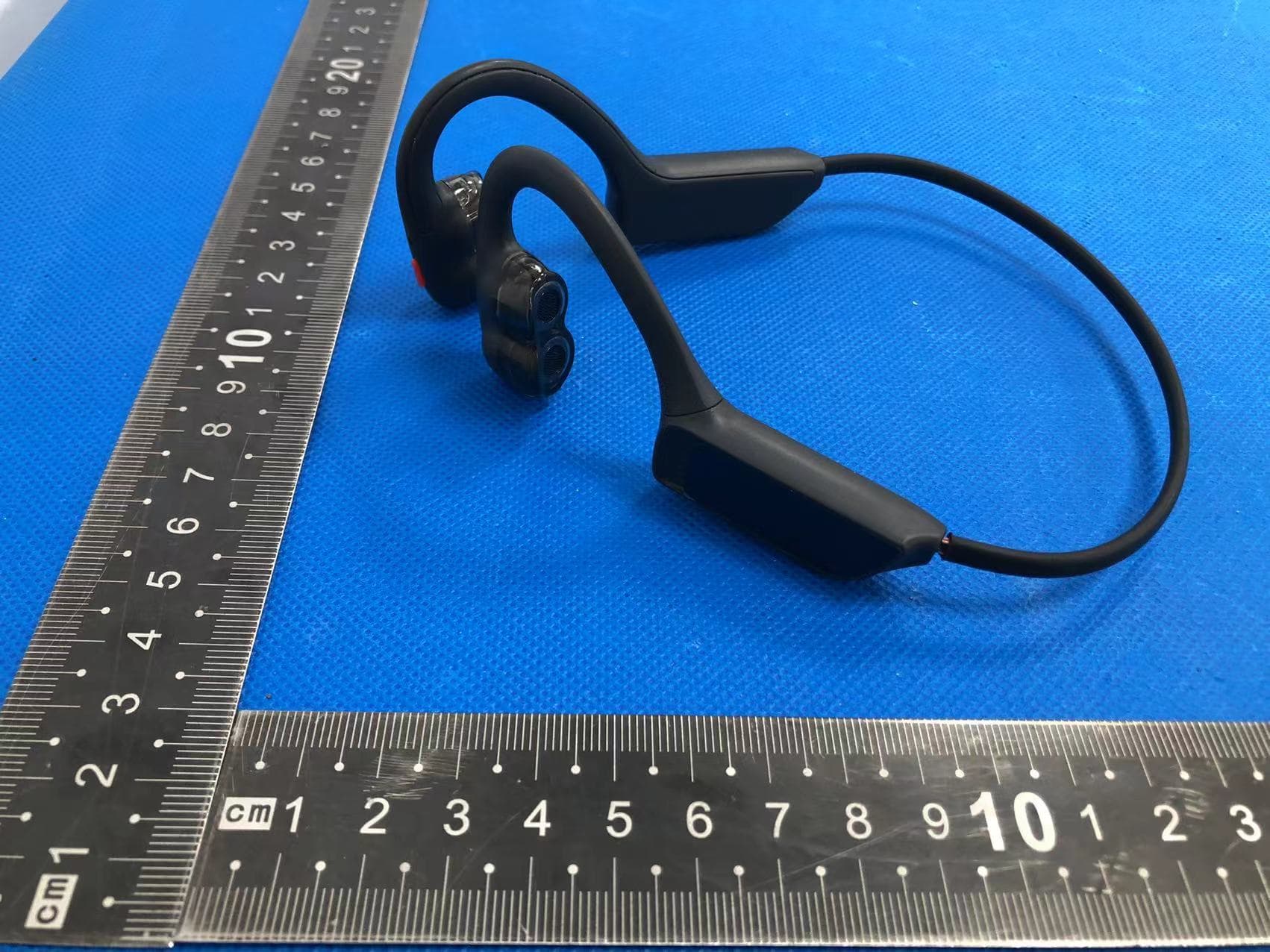 Bone conduction wireless earphone - FCC ID 2AQ9R-BH520 - Shenzhen Elenose Technology Co. LTD (5)