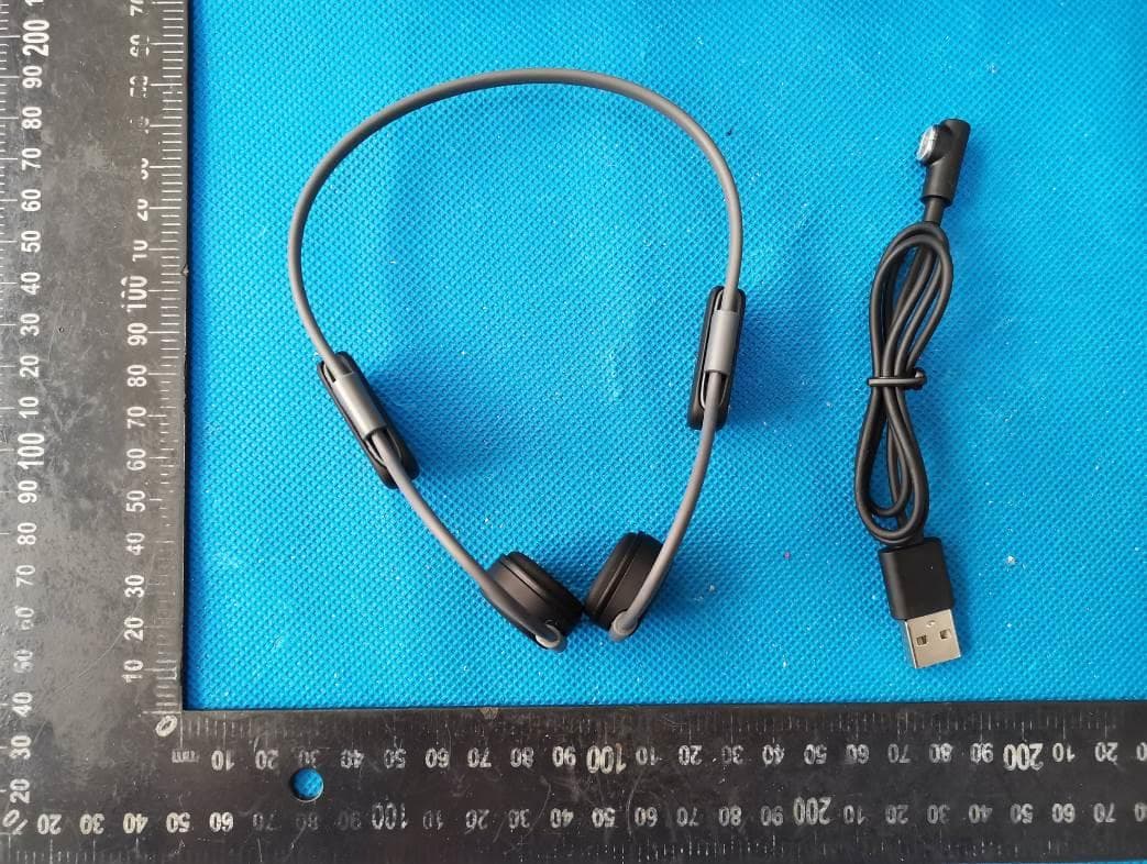 Bluetooth Headphone - FCC ID 2AQ9RBH5282 - Shenzhen Elenose Technology Co. LTD