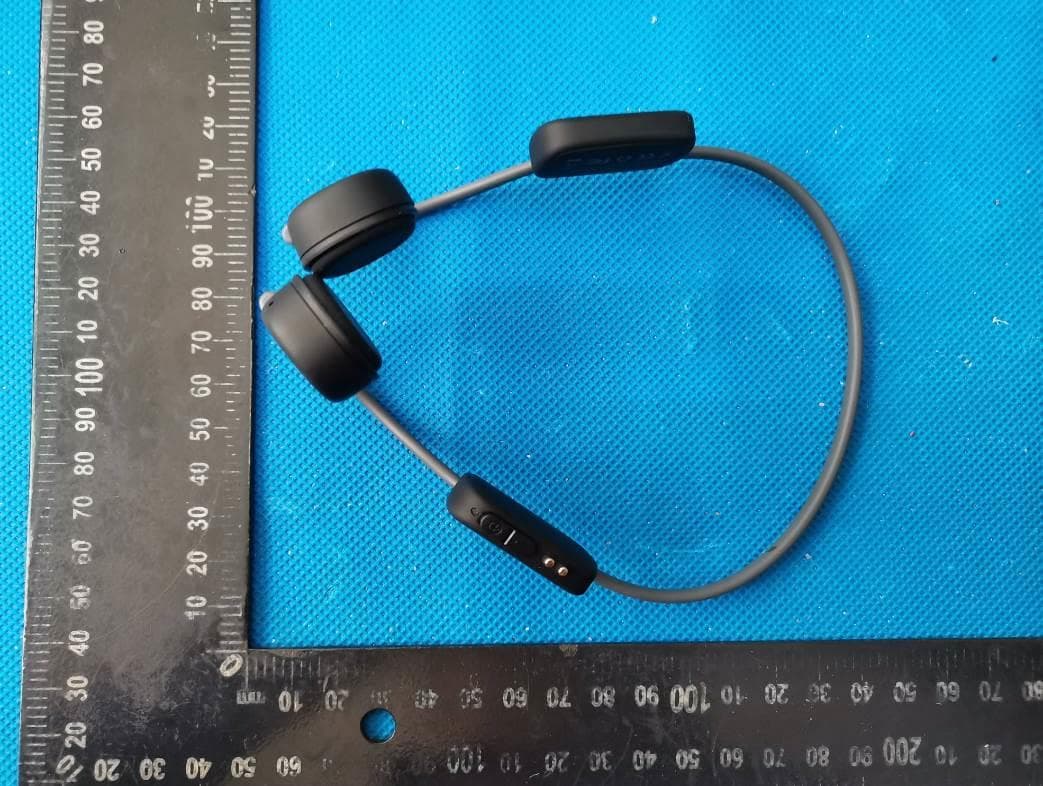 Bluetooth Headphone - FCC ID 2AQ9RBH5282 - Shenzhen Elenose Technology Co. LTD (3)