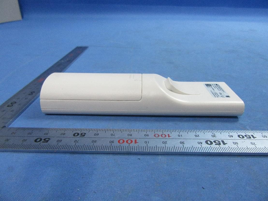 Remote Control Unit - FCC ID 2AQ9VN3XRCU - Shanghai United Imaging Healthcare Co., Ltd. (4)