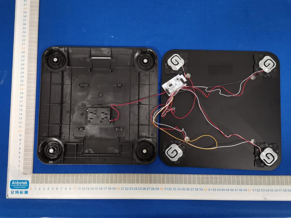 Smart Body Fat Scale B1 - FCC ID 2AQA6-H5010 - Shenzhen Intellirocks Tech. Co., Ltd. (3)