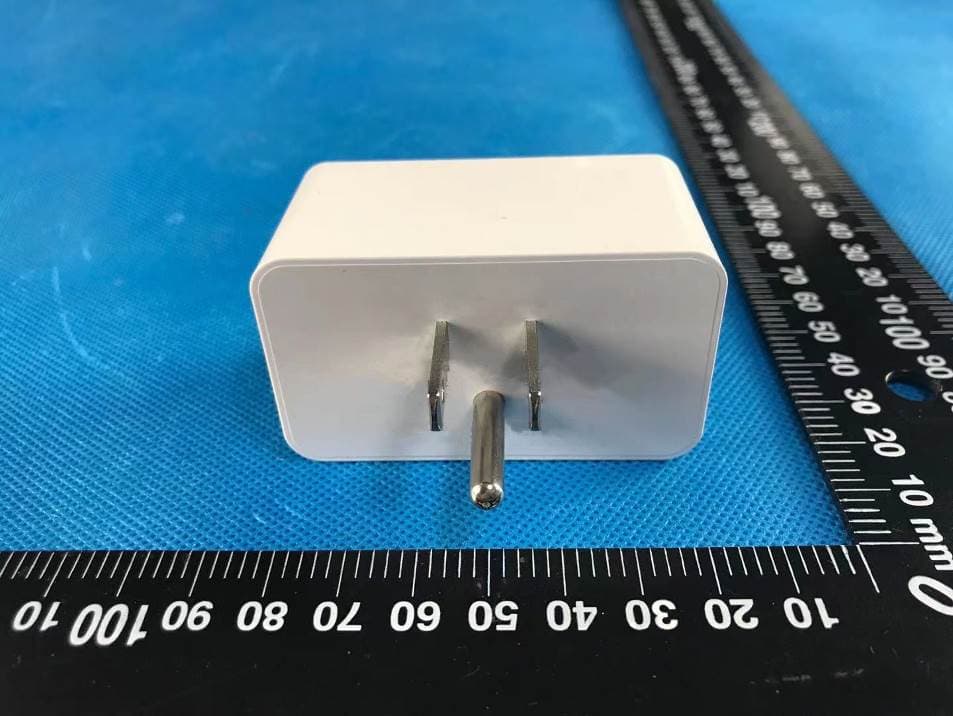Smart Plug - FCC ID 2AQA6-H5080 - Shenzhen Intellirocks Tech. Co., Ltd. (2)