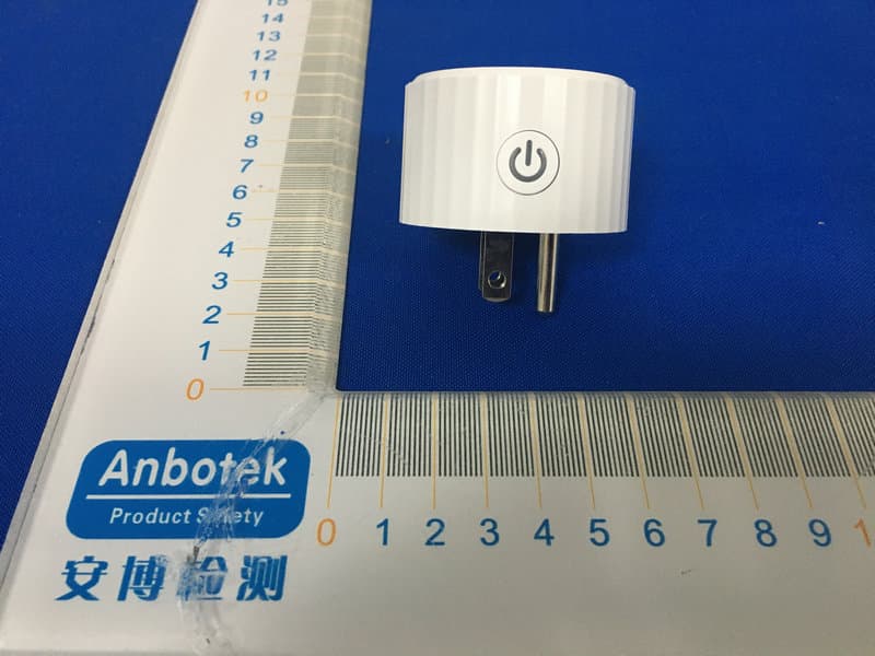 Smart Wi-Fi Plug - FCC ID 2AQA6-H5081 - Shenzhen Intellirocks Tech. Co., Ltd.