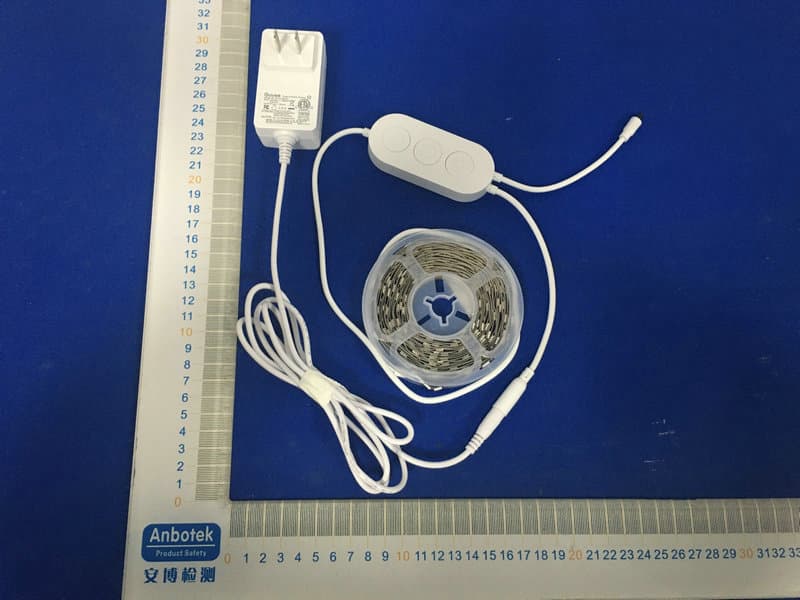 LED Light Strip - FCC ID 2AQA6-H6141 - Shenzhen Intellirocks Tech. Co., Ltd. (3)