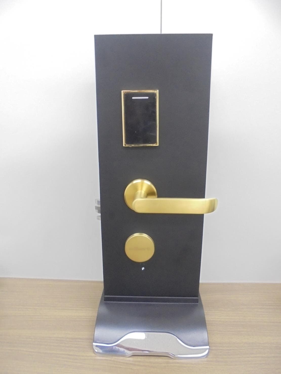 HOTEL LOCK - FCC ID 2AQAVHP200 - SMARTeLock CO., LTD.