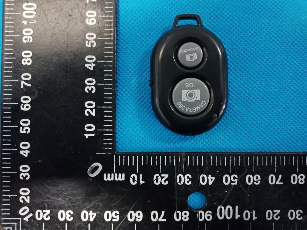 Bluetooth Remote - FCC ID 2AQBS-1007 - Dongguan Hailiwei Metal&Plastic Co., Ltd.