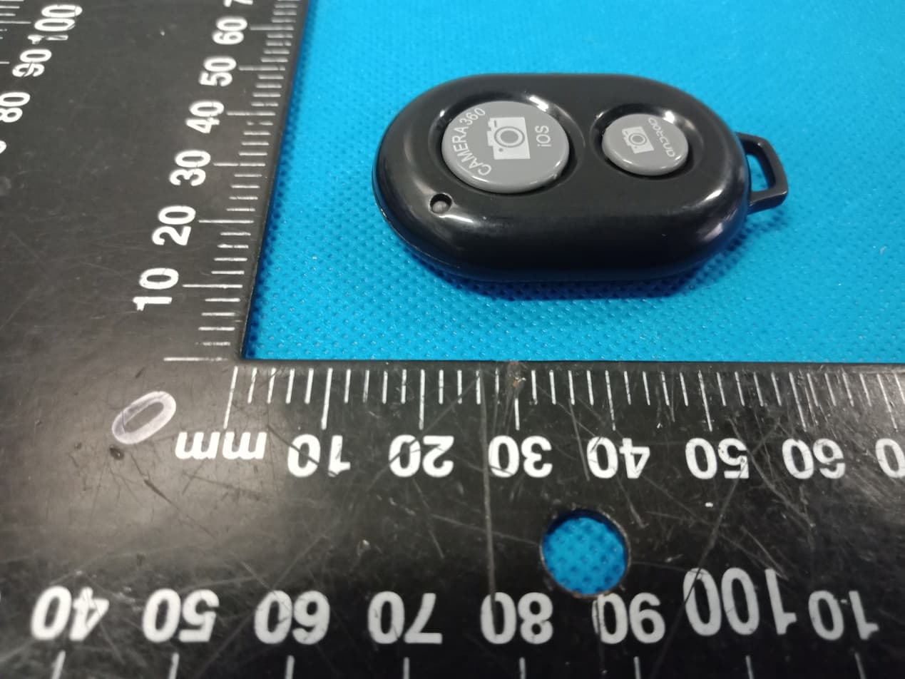 Bluetooth Remote - FCC ID 2AQBS-1007 - Dongguan Hailiwei Metal&Plastic Co., Ltd. (3)
