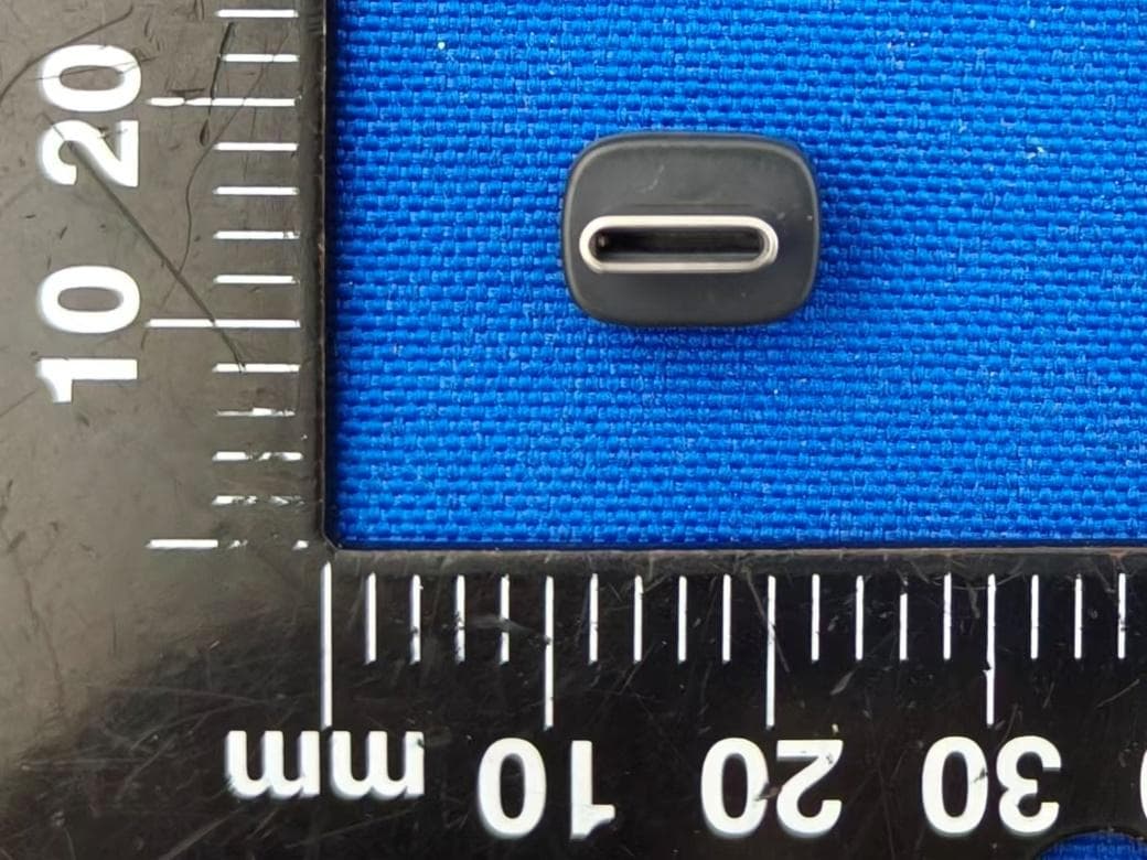 UGREEN USB-C Receiver G1 - FCC ID 2AQI5-UGREENG1 - Ugreen Group Limited (2)