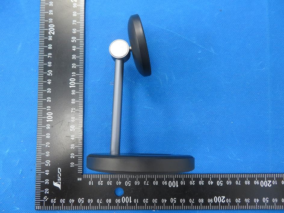 2-in-1 Magnetic Wireless Charger - FCC ID 2AQI5-W710 - Ugreen Group Limited