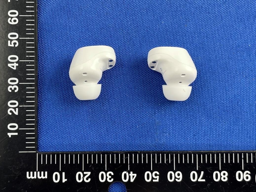 UGREEN Dots - FCC ID 2AQI5-WS220 - Ugreen Group Limited