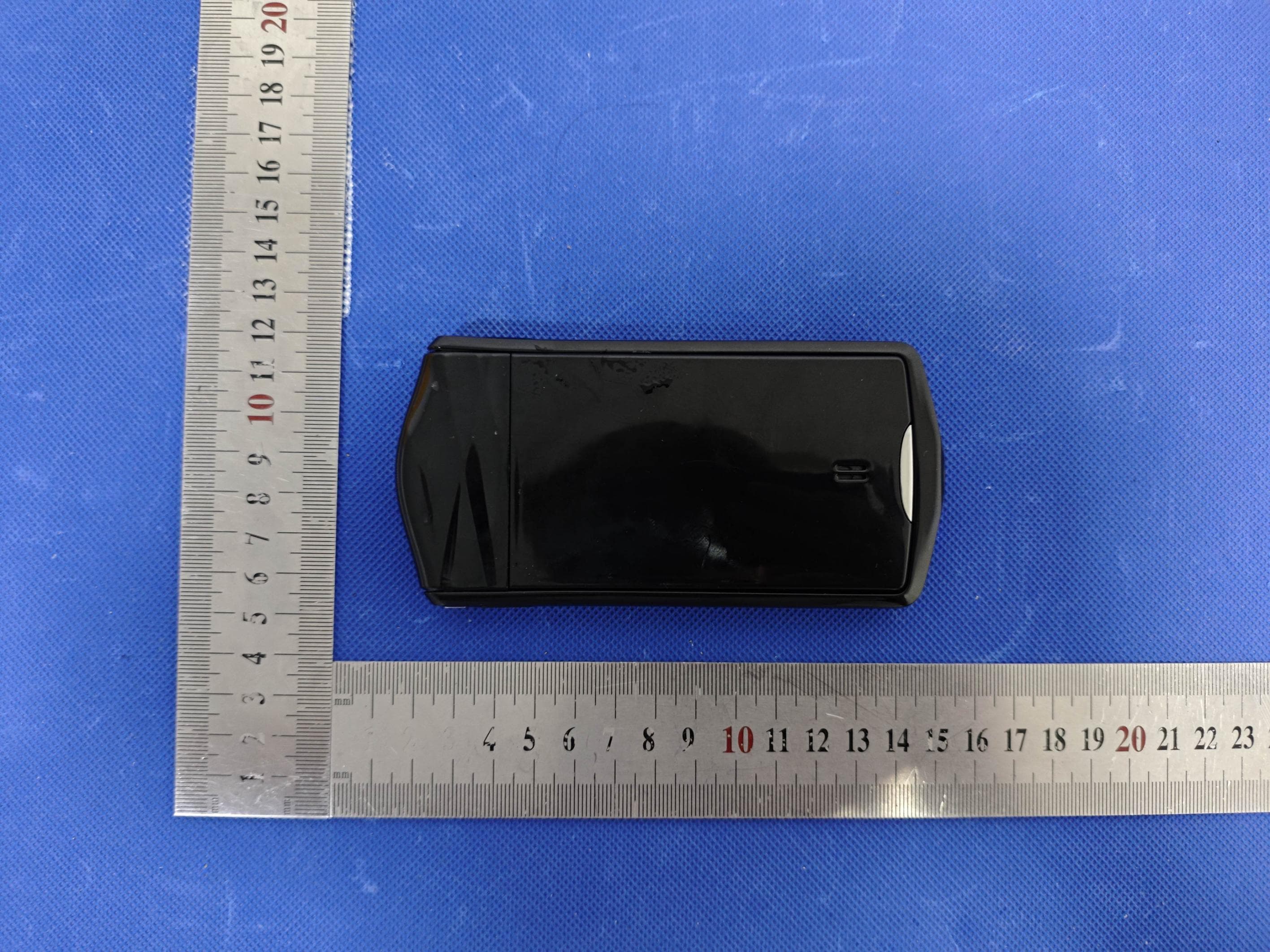 VLOG Camera - FCC ID 2AQKA-M8 - Shenzhen Fowke Innovation Technology Co., Ltd (2)