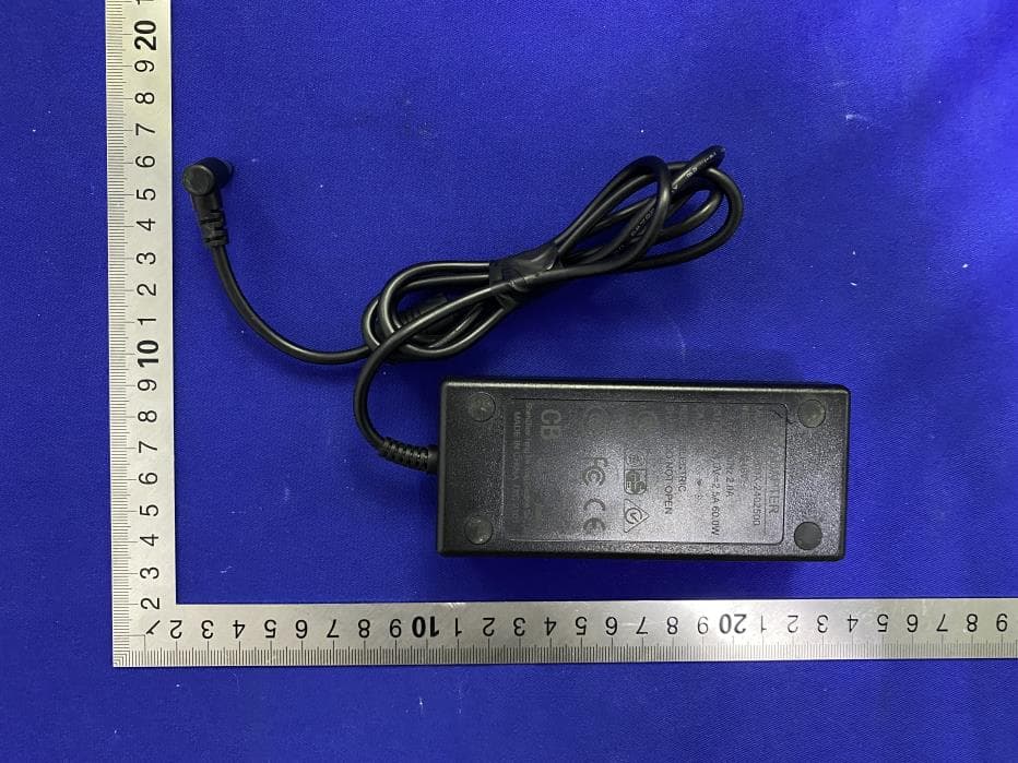 WIFI CEILING SPEAKER 2 - FCC ID 2AQOB-LWF1V2 - Lithe Audio Ltd