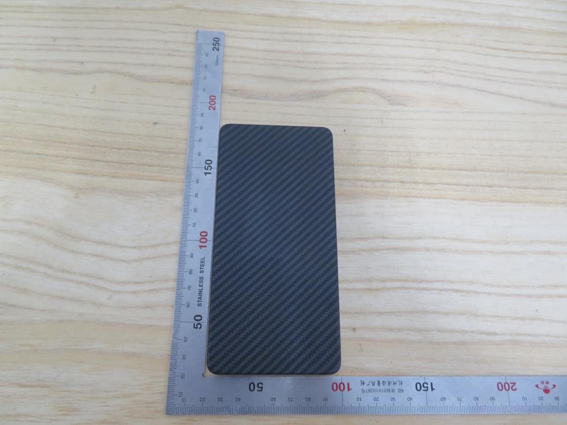 Xtorm Power Bank Wireless 8000 - Alpha - FCC ID 2AQOFDS200 - Telco Accessories B.V. (2)