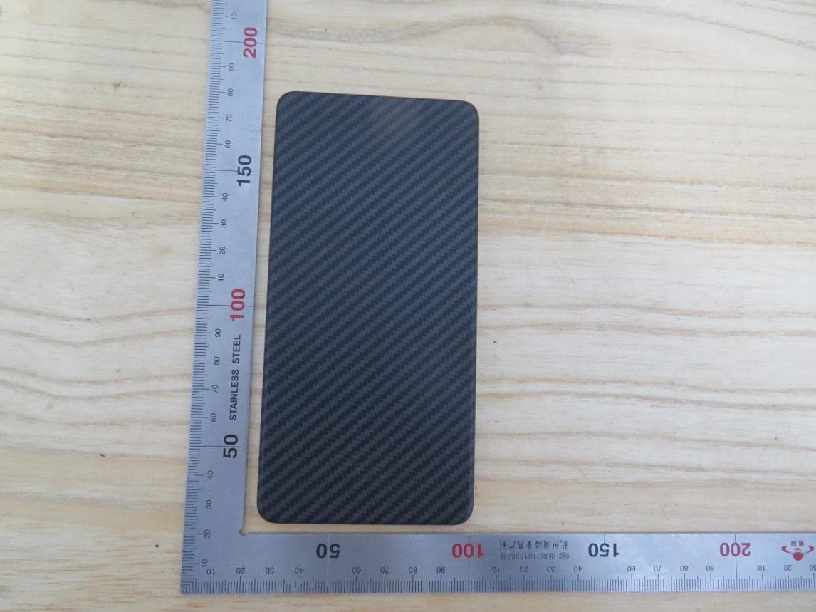 Xtorm Wireless Charging Pad &Stand-Delta - FCC ID 2AQOFDS201 - Telco Accessories B.V. (2)