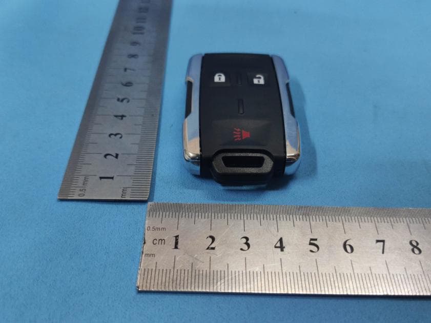 remote - FCC ID 2AQPB-BAPTREV - Boost Auto Parts LLC (4)