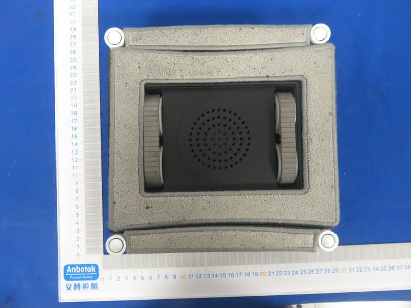 WINDOW CLEANING ROBOT - FCC ID 2AQQO-1080 - Zhengzhou Bangmi Smart Technology CO.,LTD. (2)