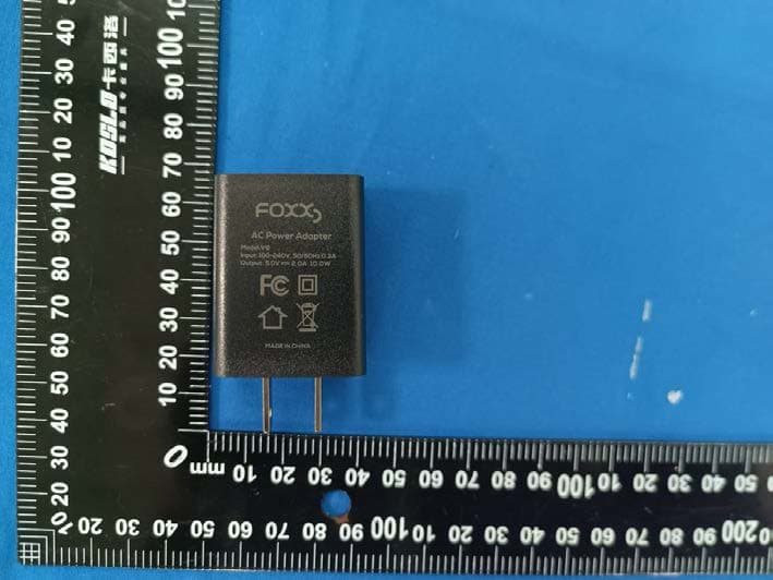 Tablet PC - FCC ID 2AQRM-V8 - FOXX Development Inc.