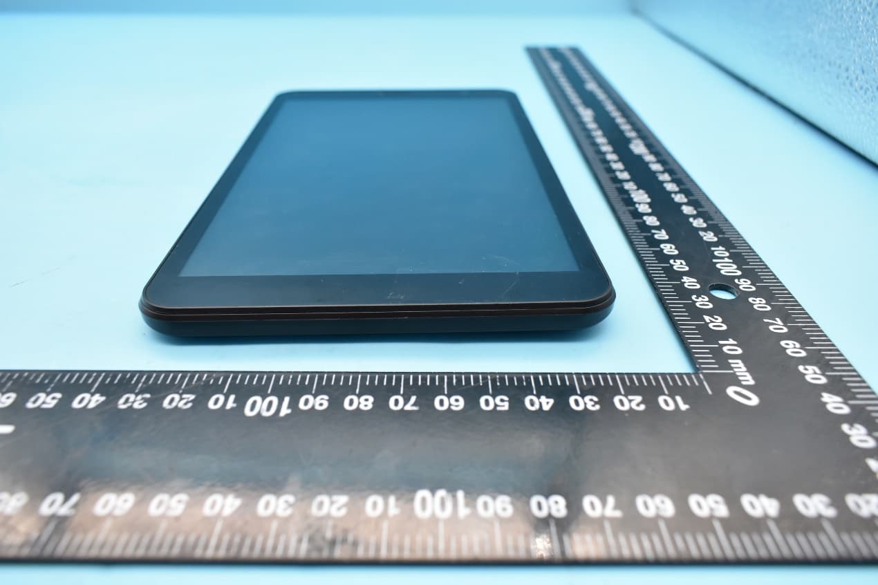 FOXXD T8 Tablet (LTE/WCDMA/GSM/BT/WiFi) - FCC ID 2AQRM2021008 - FOXX Development Inc. (5)