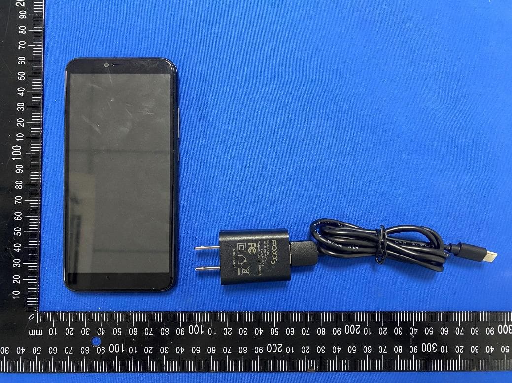 Smart phone - FCC ID 2AQRMA55 - FOXX Development Inc. (2)