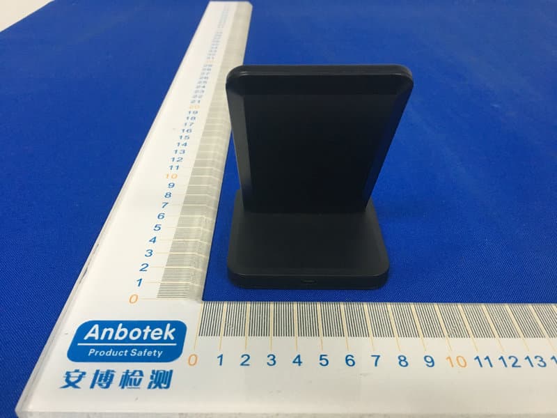 Wireless Charging Stand - FCC ID 2AQRPTJC05610W - Dongguan Tyjin Electronics Co., Ltd. (4)