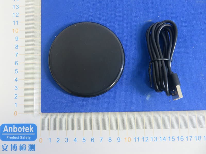 Wireless Charging Pad - FCC ID 2AQRPTJC109WC - Dongguan Tyjin Electronics Co., Ltd. (2)